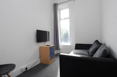 Greenbank, City Centre, Plymouth - Image 3